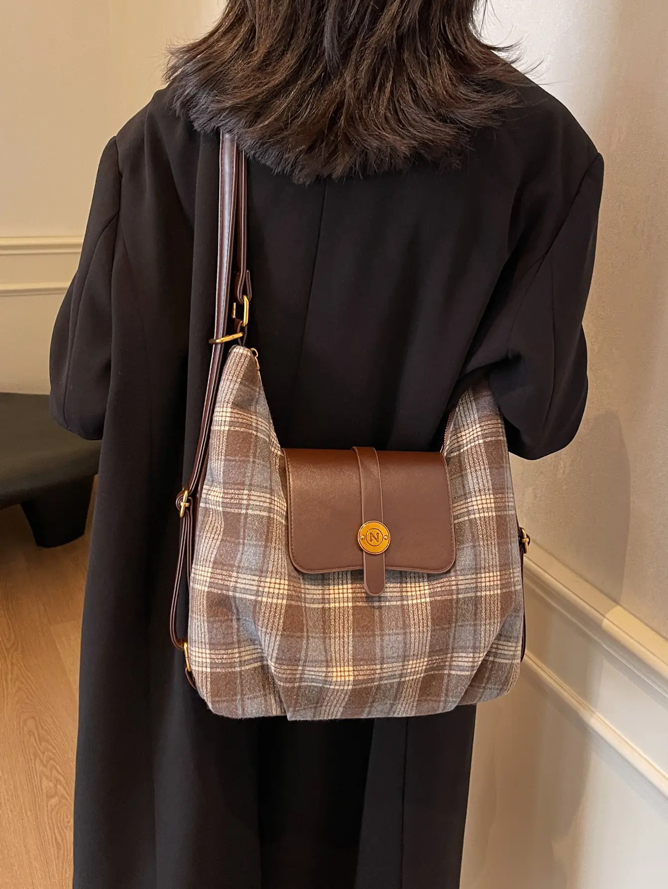 Women Plaid Check Shoulder Bag Large Capacity Travel Backpack - Image 5