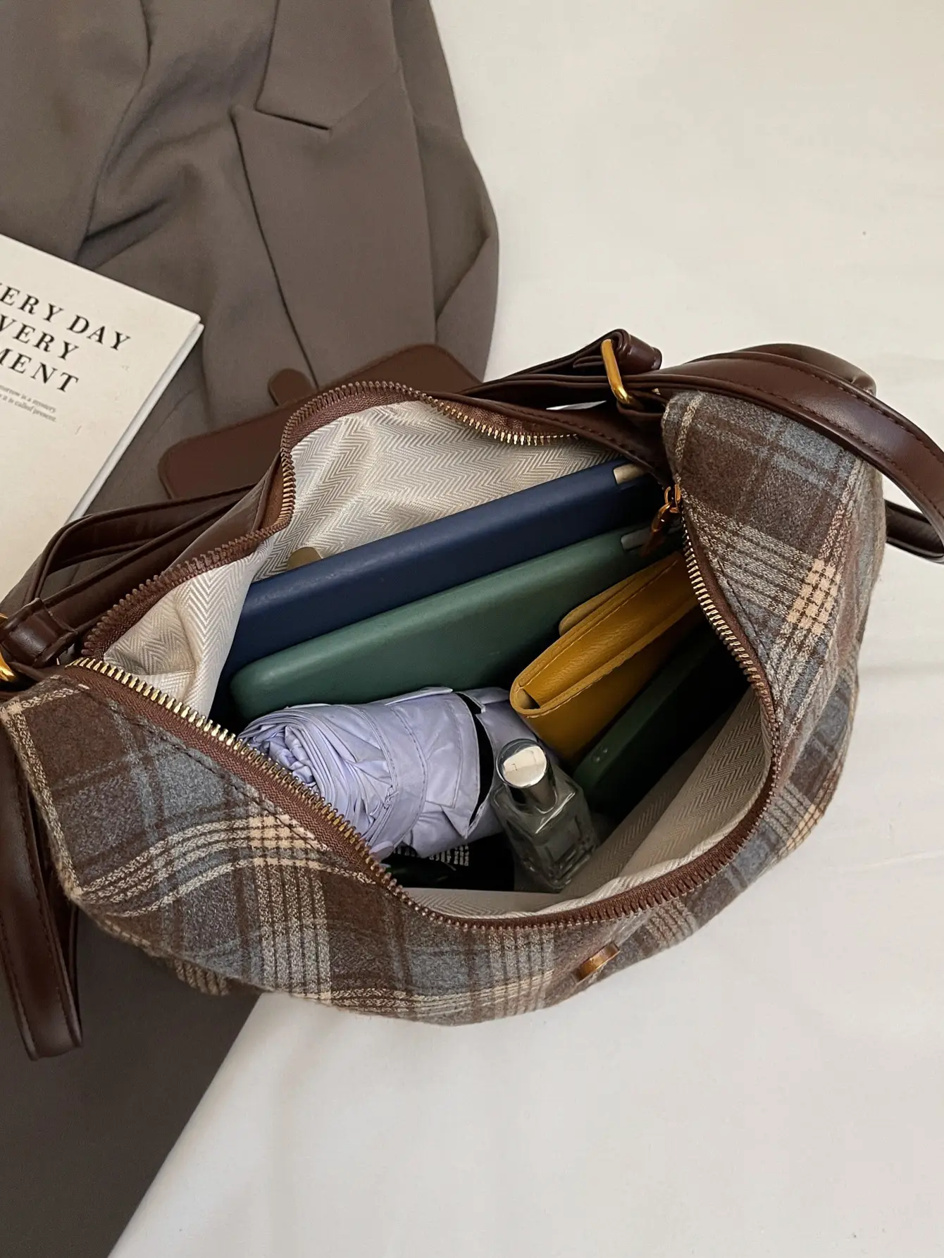 Women Plaid Check Shoulder Bag Large Capacity Travel Backpack - Image 8
