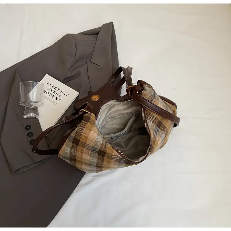 Women Plaid Check Shoulder Bag Large Capacity Travel Backpack — feature 25