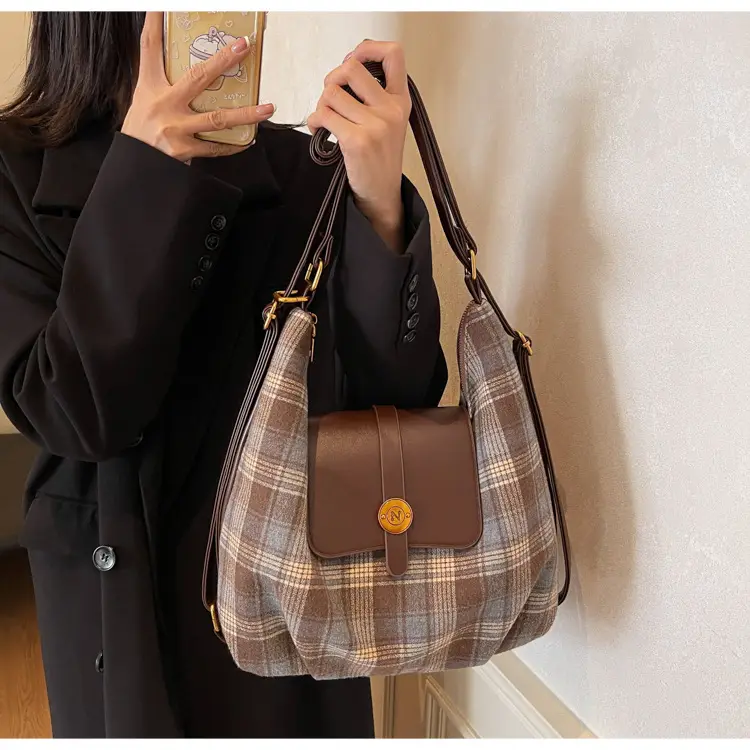 Women Plaid Check Shoulder Bag Large Capacity Travel Backpack — feature 42