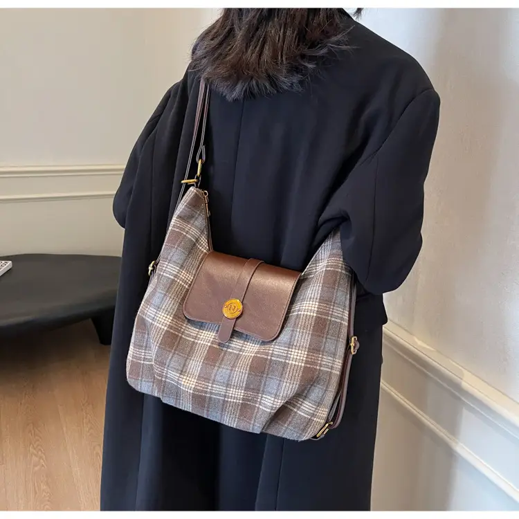 Women Plaid Check Shoulder Bag Large Capacity Travel Backpack — feature 43