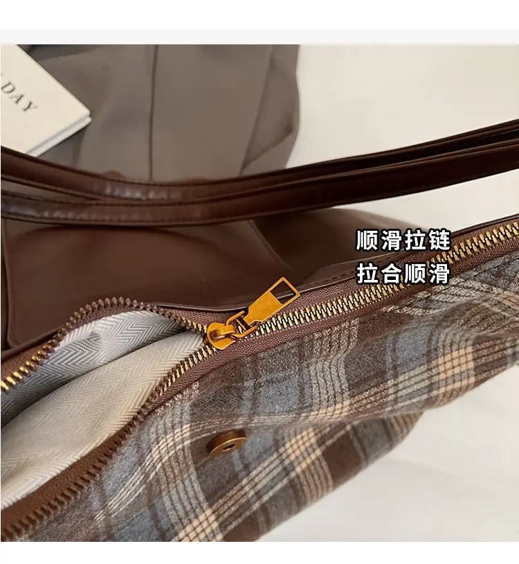 Women Plaid Check Shoulder Bag Large Capacity Travel Backpack — feature 7