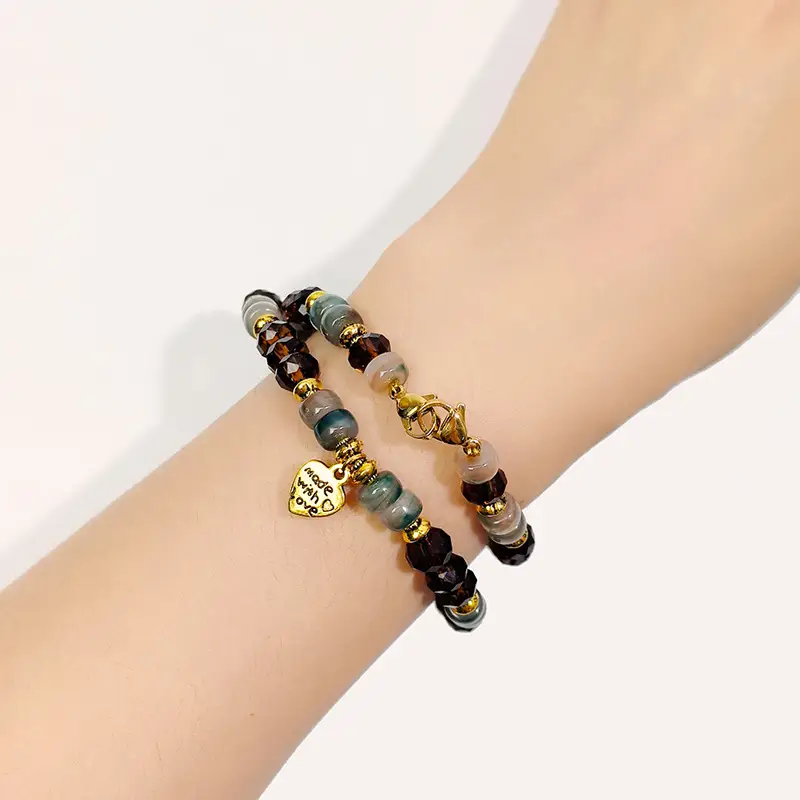 Maillard Crystal Beaded Necklace with Crossbody Design — feature 16