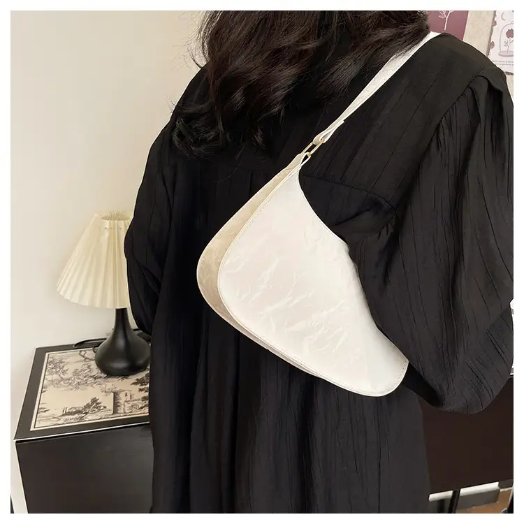White Bow Embroidered Shoulder Bag for Women — feature 11
