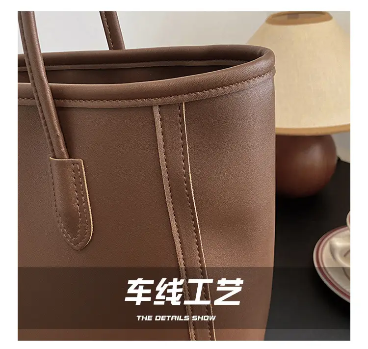 Black Textured Shoulder Bag for Women Autumn Winter — feature 5