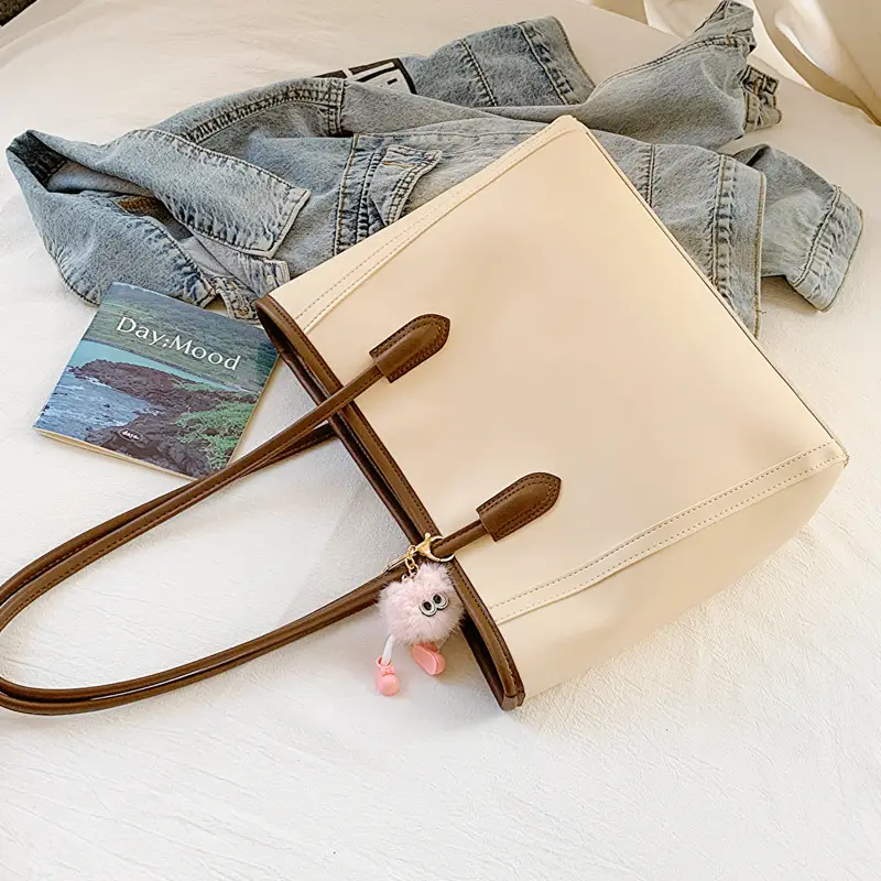 Black Textured Shoulder Bag for Women Autumn Winter - Image 6