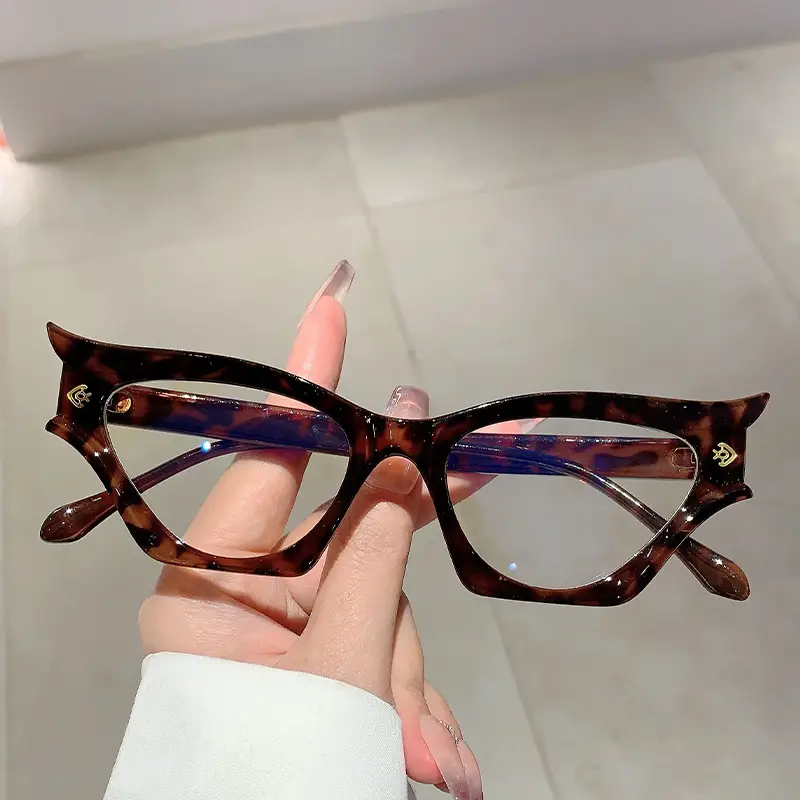 Cross-Country Fashion Sunglasses Set for Girls - Image 2