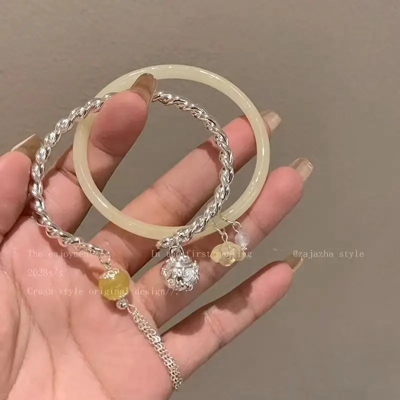 Chinese Ancient Style Bell Bracelet for Women — feature 7