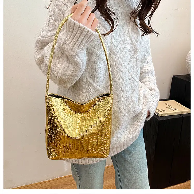 Women's Croc Leather Shoulder Bag Gold Silver Black - Image 5