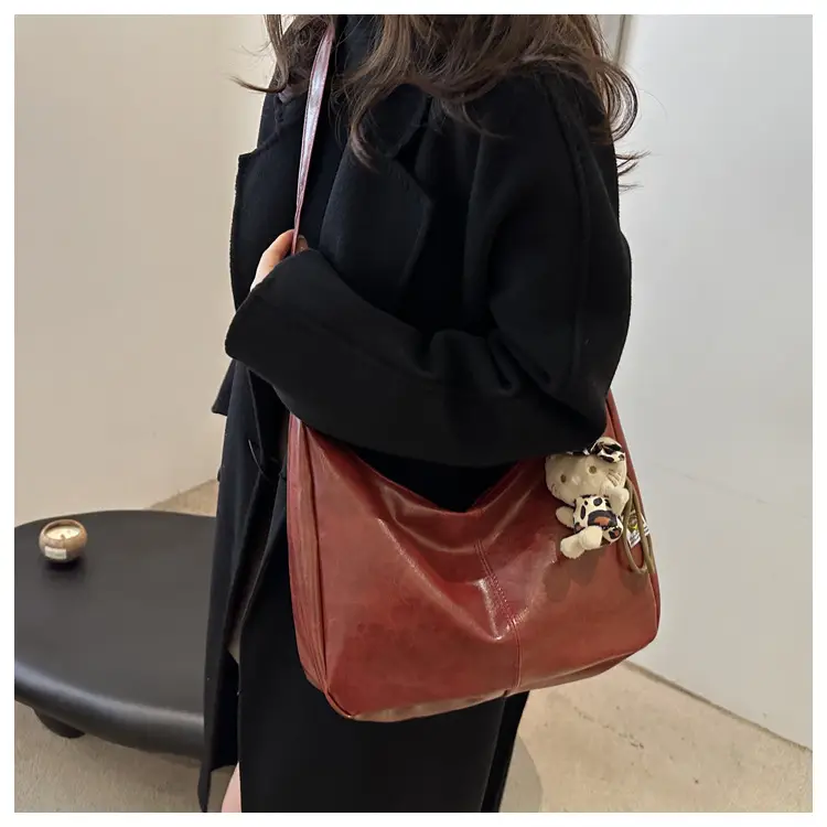 Black Large Capacity Women's Shoulder Crossbody Bag — feature 11