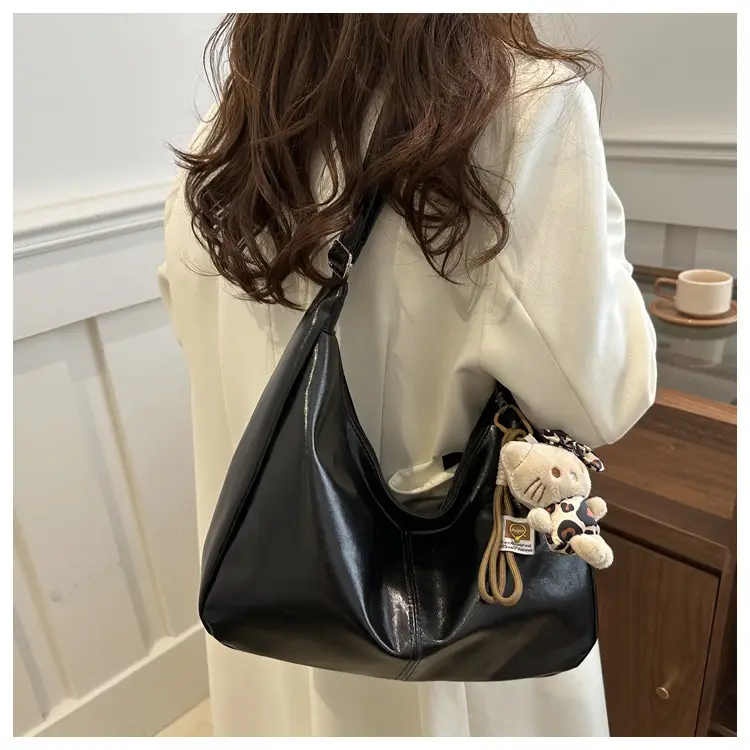 Black Large Capacity Women's Shoulder Crossbody Bag — feature 12