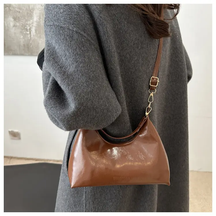 Red Crossbody Bag Women's 2024 New Autumn Winter — feature 13