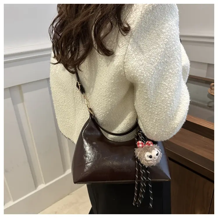 Red Crossbody Bag Women's 2024 New Autumn Winter — feature 15