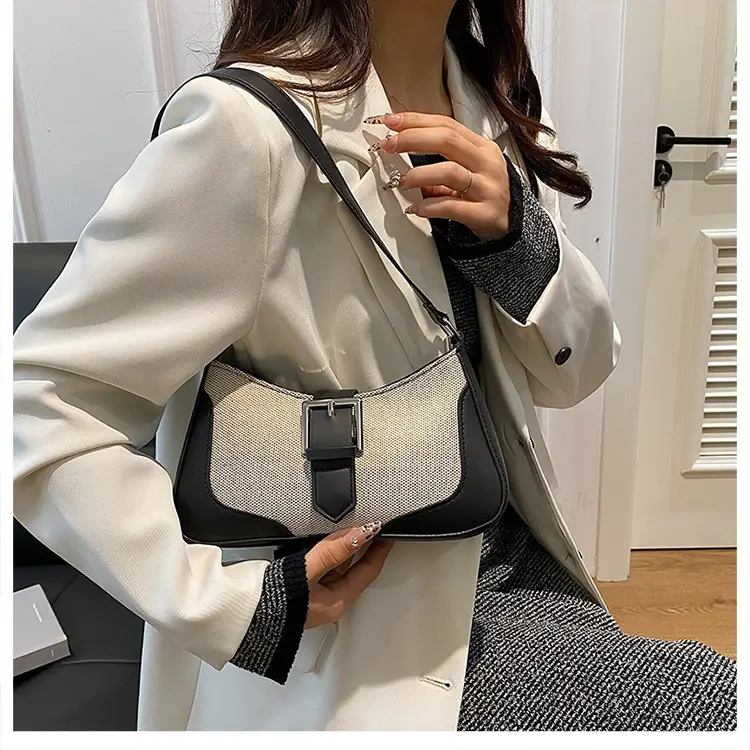 French Linen Shoulder Bag Grey Silver 2024 — feature 11