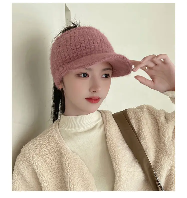 Grey Wool Knitted Hat for Women Winter Warm — feature 13