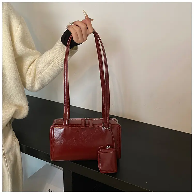 White Square Shoulder Bag for Women 2025 — feature 16