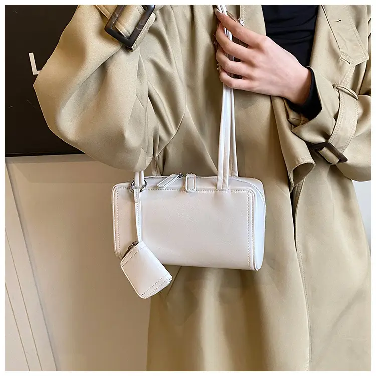 White Square Shoulder Bag for Women 2025 — feature 34
