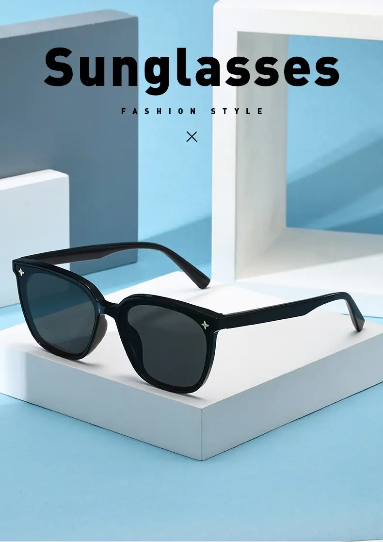 2025 Retro Sunglasses Black Frame Anti-UV Slimming Women — feature 1