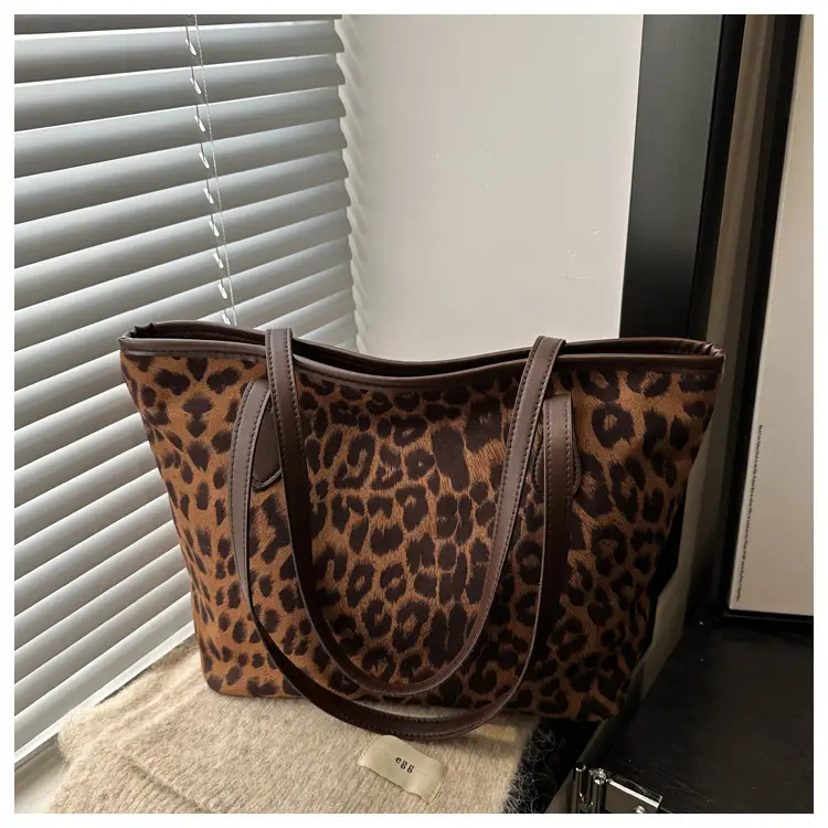Leopard Print Large Capacity Women's Shoulder Bag — feature 11