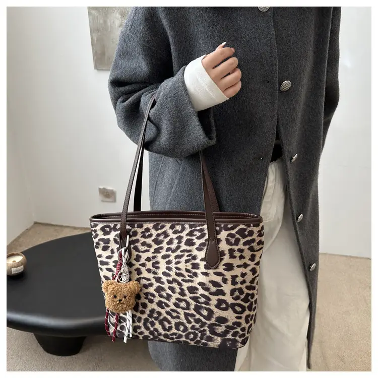 Leopard Print Large Capacity Women's Shoulder Bag — feature 14