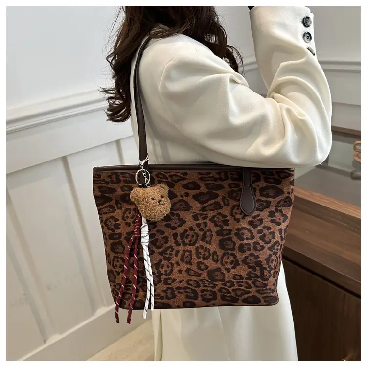 Leopard Print Large Capacity Women's Shoulder Bag — feature 18