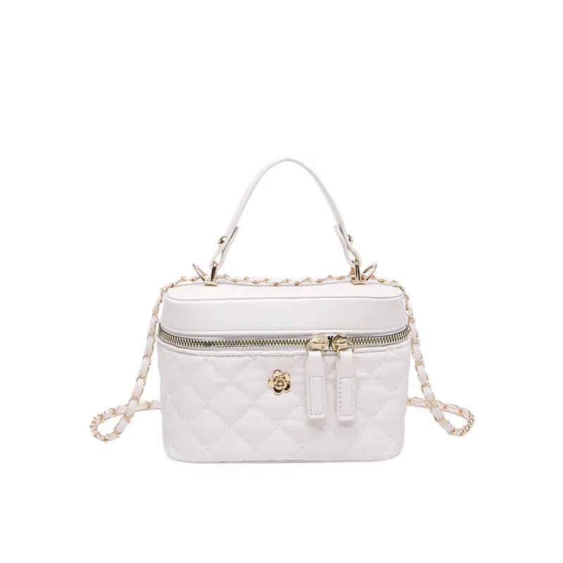 White Diamond Chain Shoulder Bag for Women - Image 3