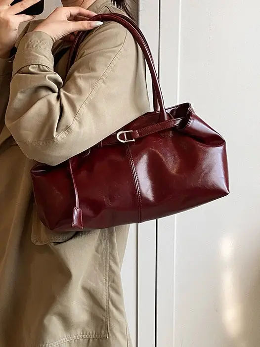 Women's Retro Brown Leather Commuter Tote Bag 2024 - Image 7