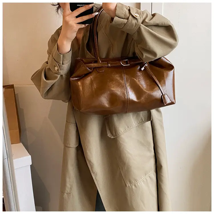 Women's Retro Brown Leather Commuter Tote Bag 2024 — feature 15