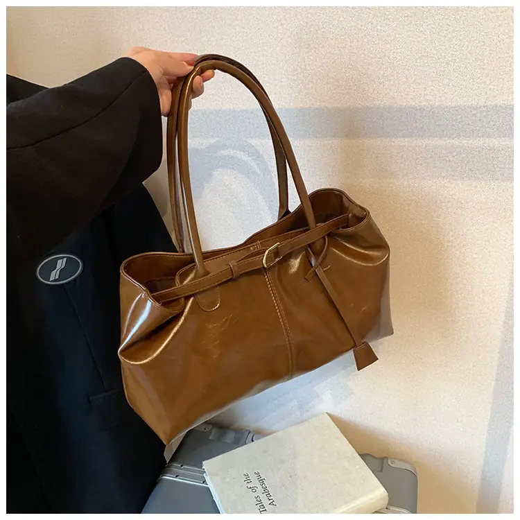 Women's Retro Brown Leather Commuter Tote Bag 2024 — feature 29