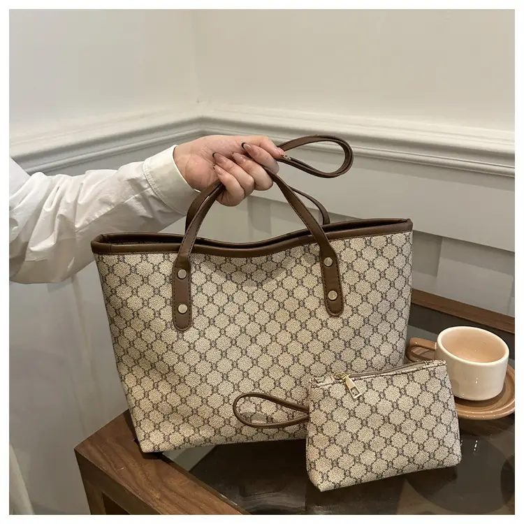Women's Large Capacity Tote Bag with Brown Monogram Pattern