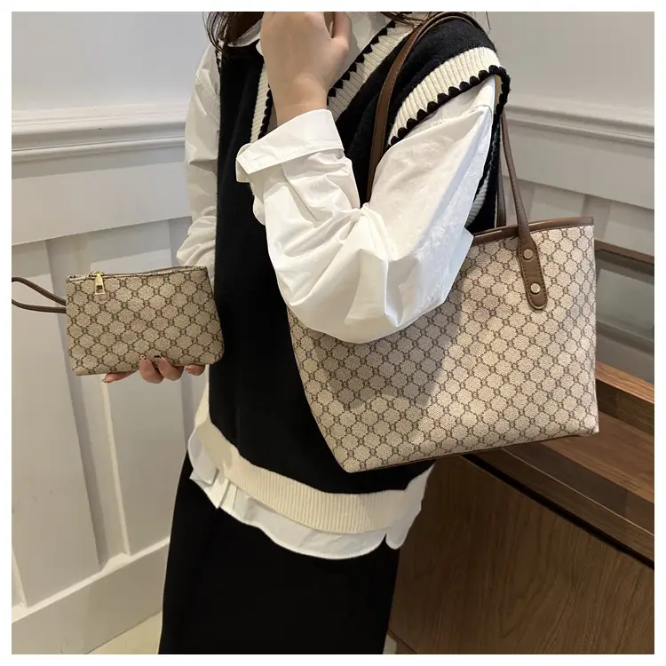 Women's Large Capacity Tote Bag with Brown Monogram Pattern — feature 14