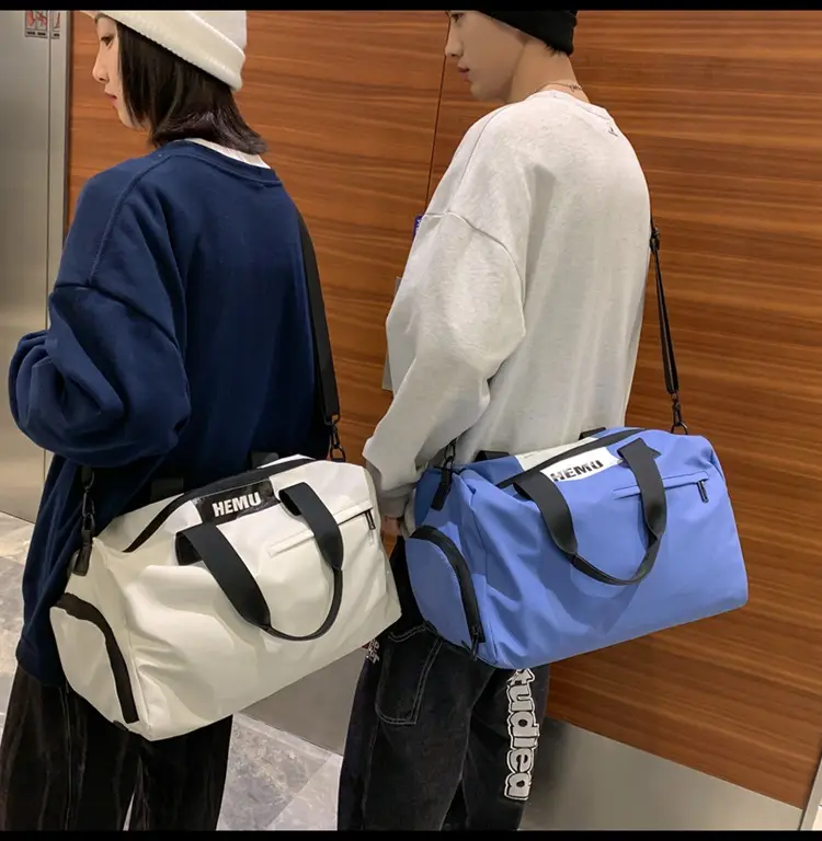 Large Capacity Travel Bag for Gym & Boarding Use — feature 24