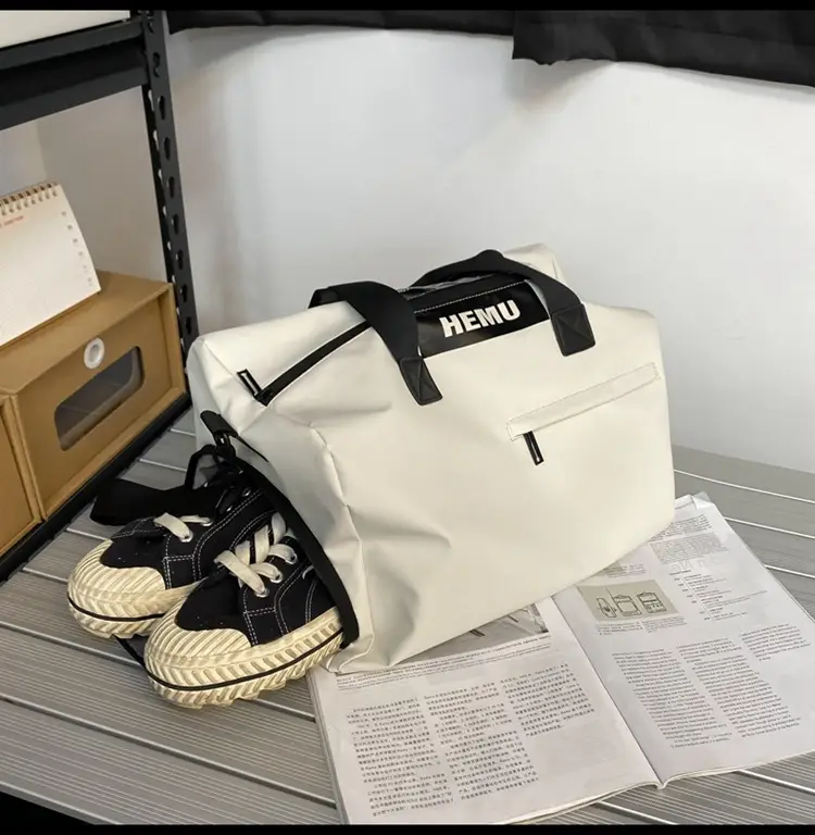 Large Capacity Travel Bag for Gym & Boarding Use — feature 35