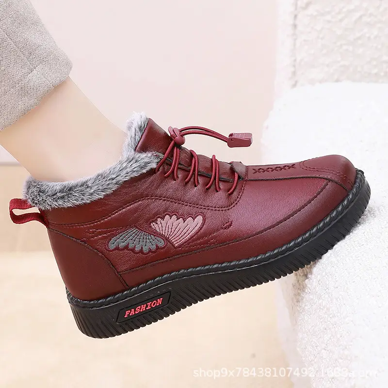 Winter New Old Beijing Cloth Shoes Women's Cotton Shoes Leather Waterproof Warm Boots Casual fleece-lined Thickened Mother Cotton Boots - Image 6