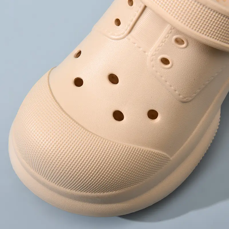 Classic Cloud Thick Sole Shoes Women's Cute Sweet Baotou Beach Sandals Women's Cross-border Wholesale - Image 7