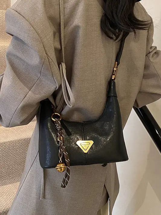 Brown Leather Shoulder Bag with Chain Strap for Women - Image 6