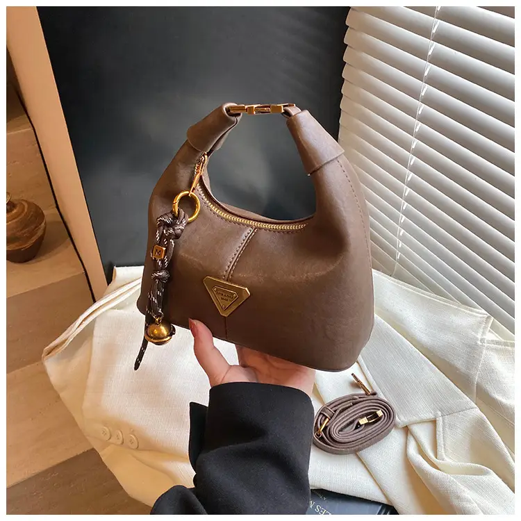 Brown Leather Shoulder Bag with Chain Strap for Women — feature 26