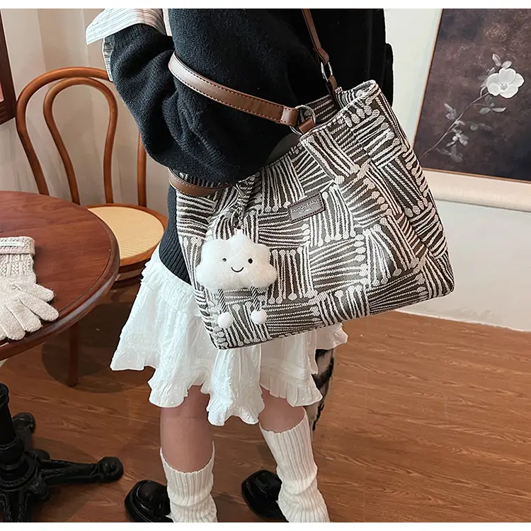 Women's Striped College Bag Winter Large Capacity — feature 15
