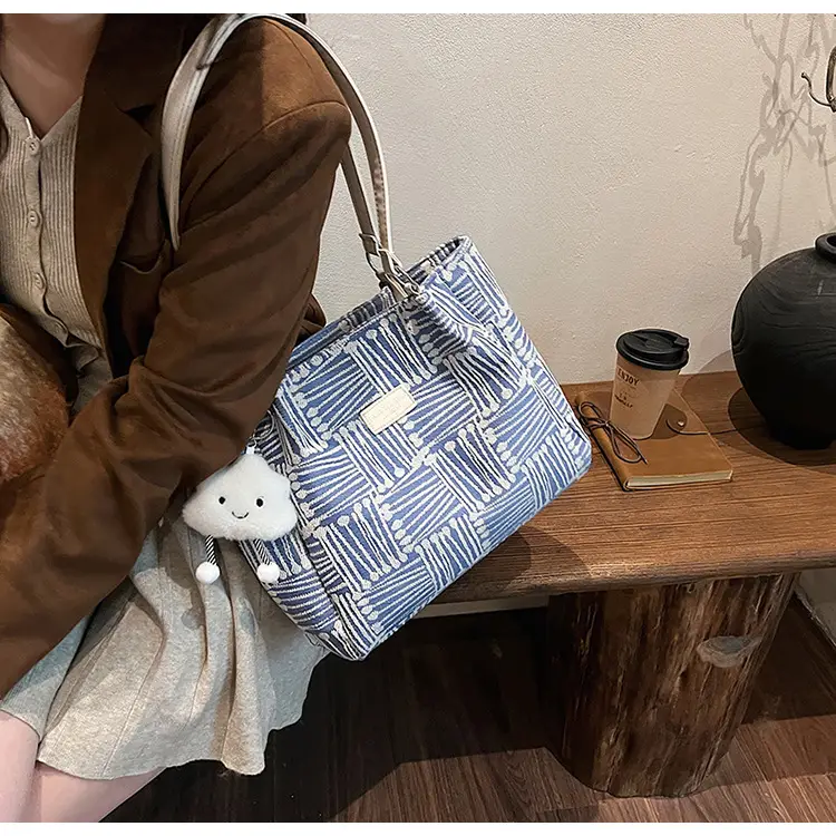Women's Striped College Bag Winter Large Capacity — feature 26