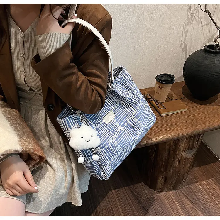 Women's Striped College Bag Winter Large Capacity — feature 27