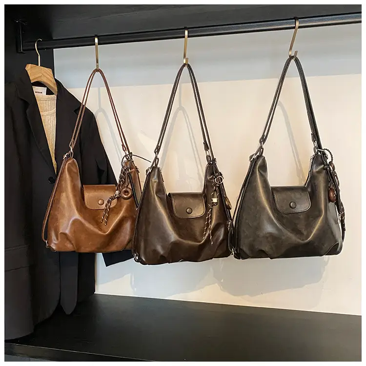 Black Leather Shoulder Tote Bag for Women 2024 Winter — feature 1