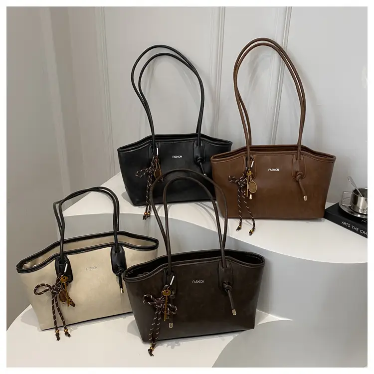 Women's Retro Texturistic Shoulder Bag 2024 - Image 10