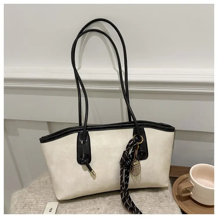 Women's Vintage Textured Shoulder Tote Bag Black — feature 21