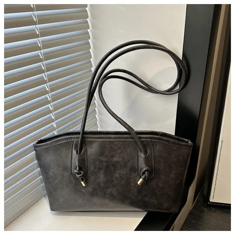 Women's Vintage Textured Shoulder Tote Bag Black — feature 23