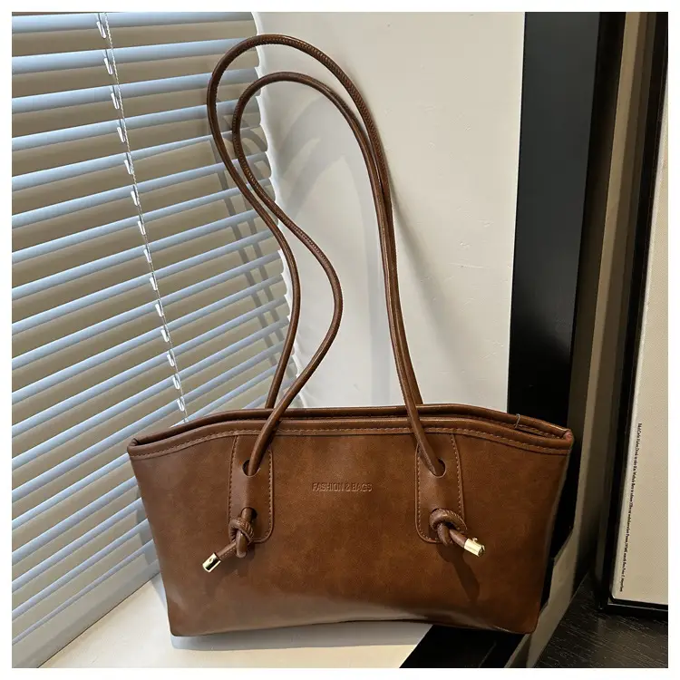 Women's Vintage Textured Shoulder Tote Bag Black — feature 25