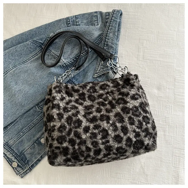Leopard Print Plush Underarm Bag for Women Large Capacity — feature 11