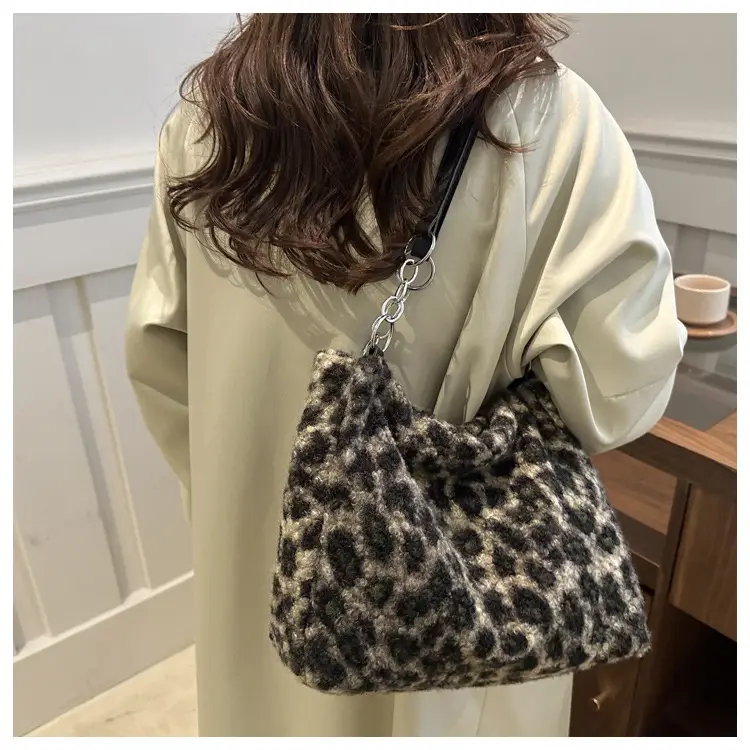 Leopard Print Plush Underarm Bag for Women Large Capacity — feature 14
