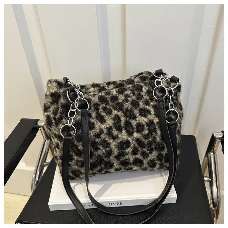 Leopard Print Plush Underarm Bag for Women Large Capacity — feature 17