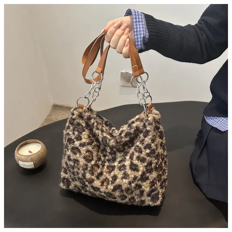 Leopard Print Plush Underarm Bag for Women Large Capacity — feature 25