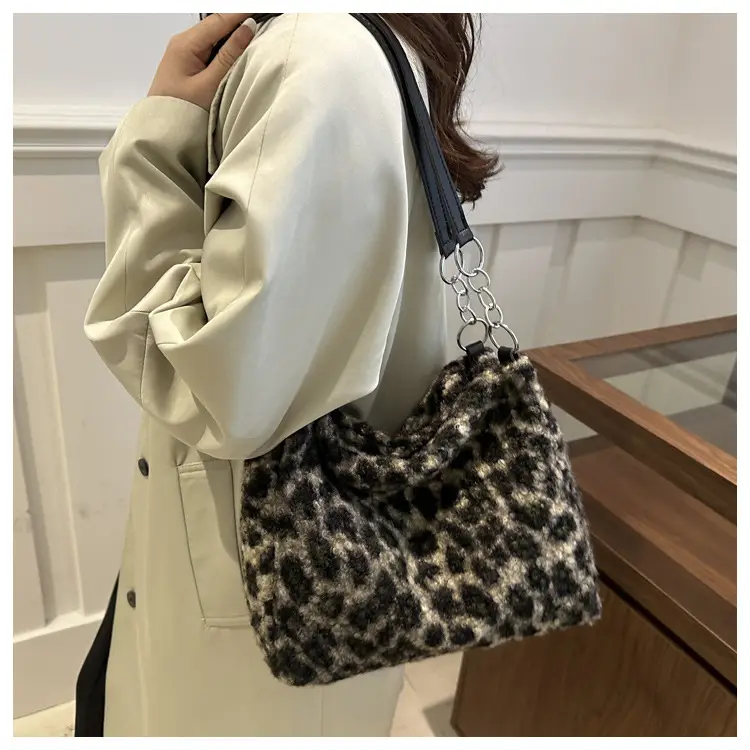 Leopard Print Plush Underarm Bag for Women Large Capacity — feature 28